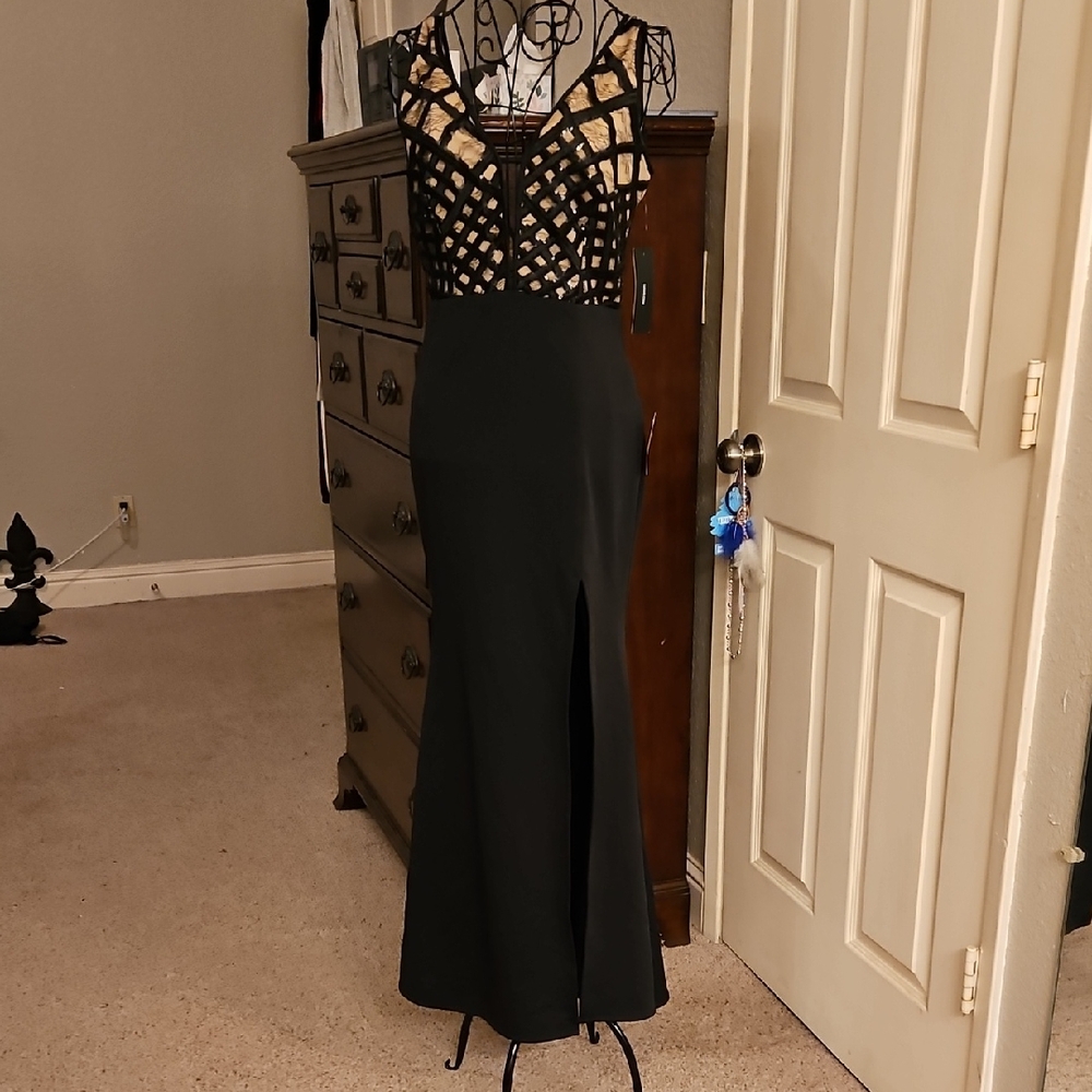 Lulu's Black and Gold Backless Dress